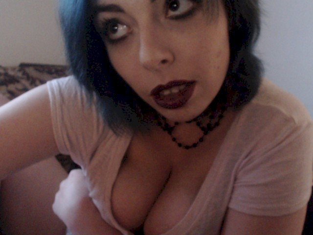 Elvie's profile - Image n°1