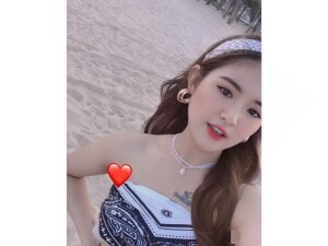 EmesdaZamadana's Sexcam