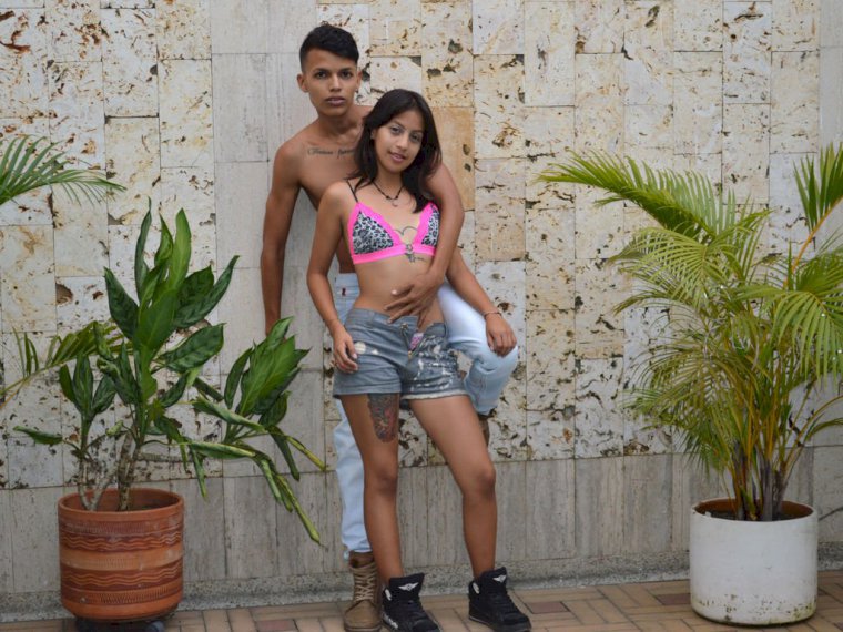 EmilyandDimitri's profile - Image n°1