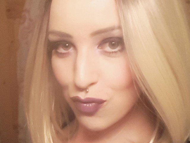 EmilyAngel's profile - Image n°1