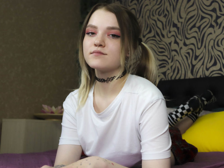 EmilyHolman's profile - Image n°0