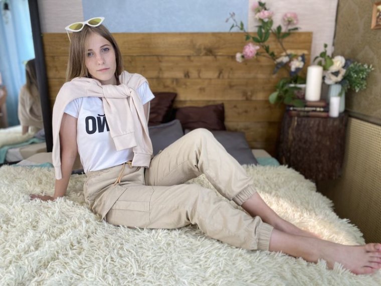 EmilyLong's profile - Image n°0