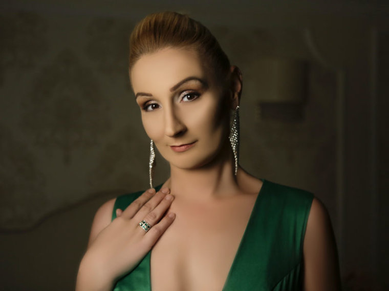 EmilyRamos's profile - Image n°0
