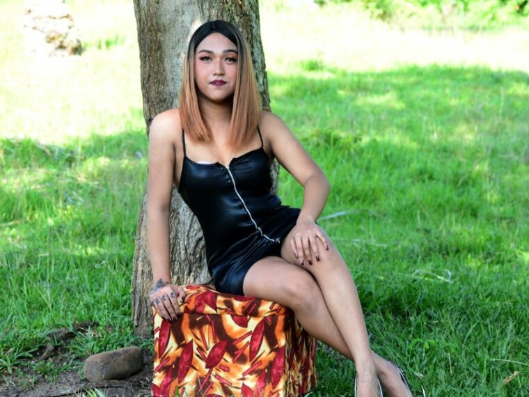 EmmaMontenegro's profile - Image n°0