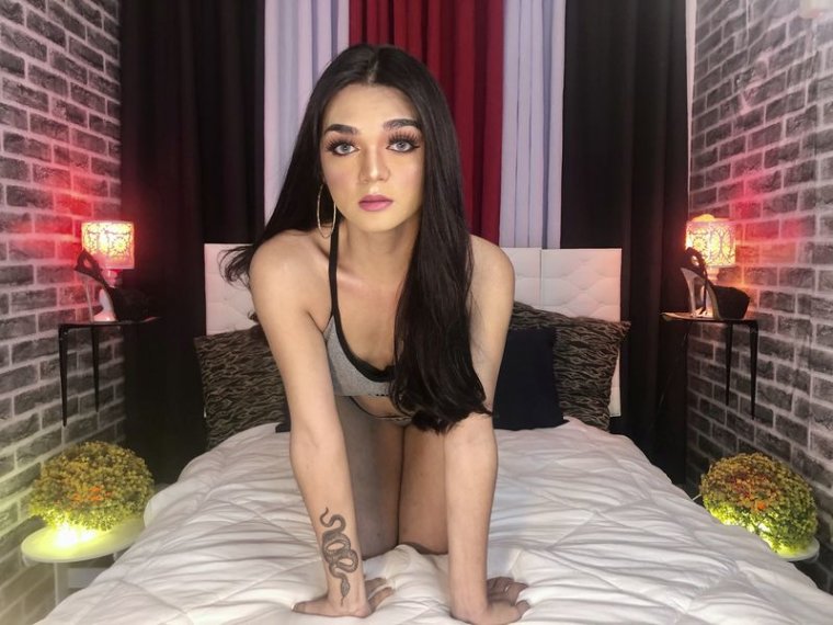 EmmaSuarez's profile - Image n°0