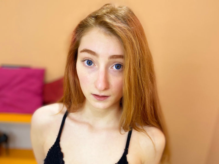 EmmyWood's profile - Image n°0