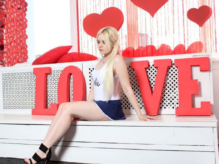 EnjoyMY's profile - Image n°1