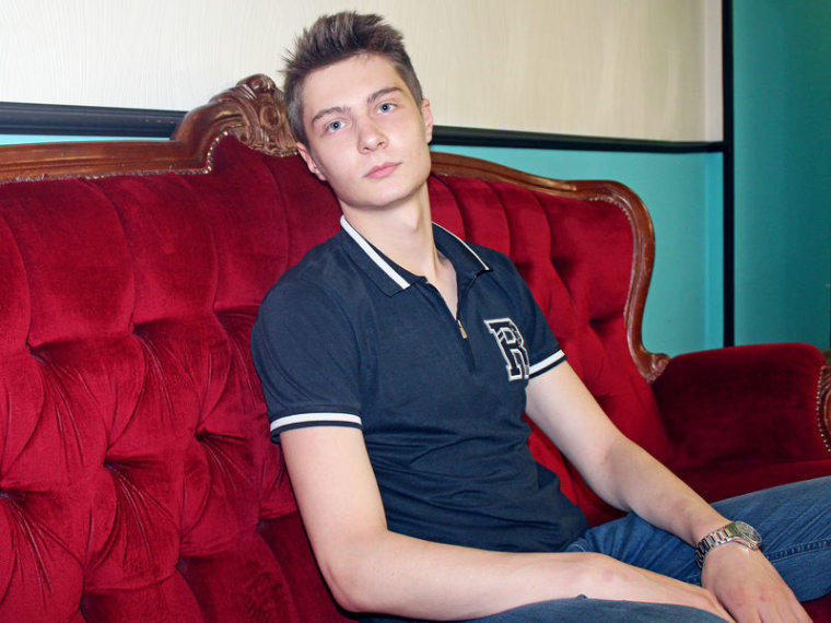 ErenMills's profile - Image n°0