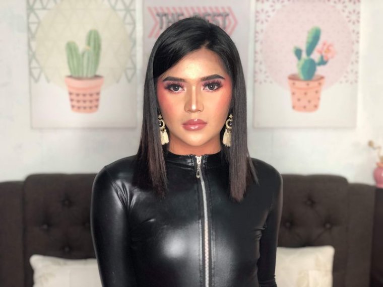 ErichGonzales's profile - Image n°0