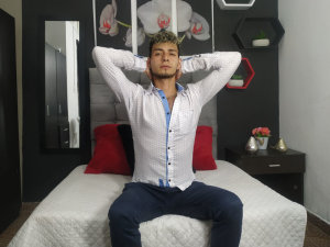 ErickBluns's Sexcam