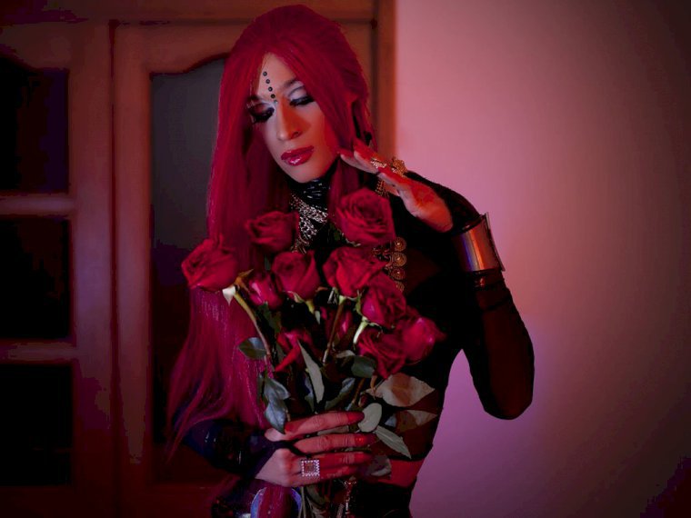 EsmeralddaLips's profile - Image n°1