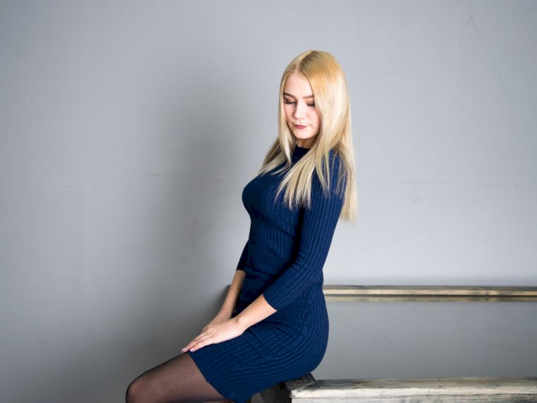 Essee's profile - Image n°0