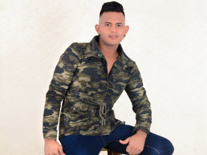 EstebanGonzalez's Sexcam