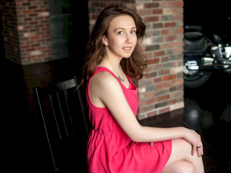EstellaDaisy's profile - Image n°1