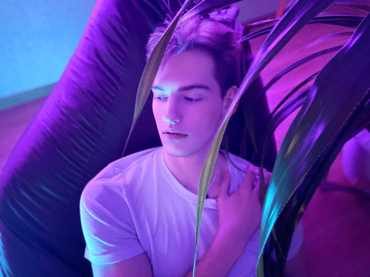 EthanHill's profile - Image n°0