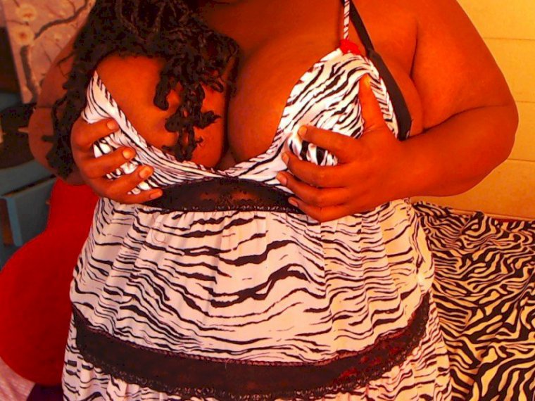 Profil de EtherealBBW - Photo n°0