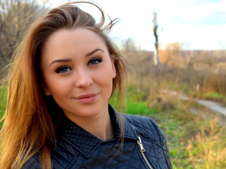 EvaGold19's profile - Image n°0