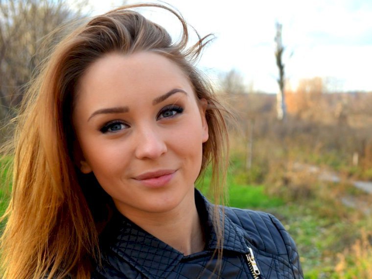 EvaGold19's profile - Image n°1