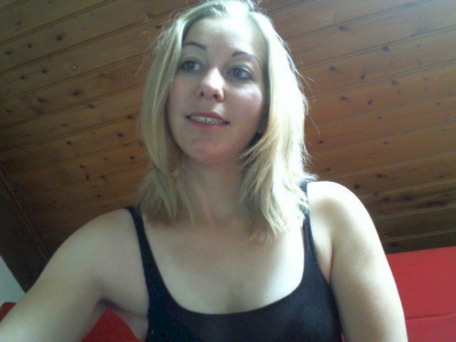 evanellya's profile - Image n°1