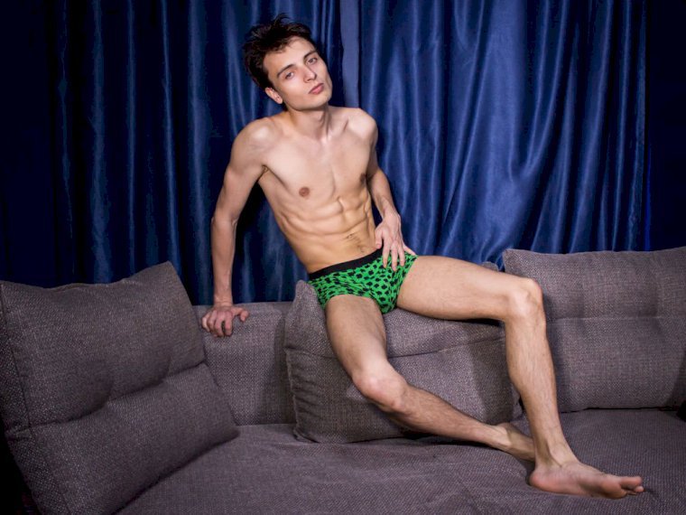 EvanReed's profile - Image n°0