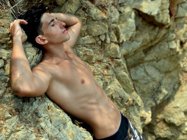 EVANROCKHARD's profile - Image n°0