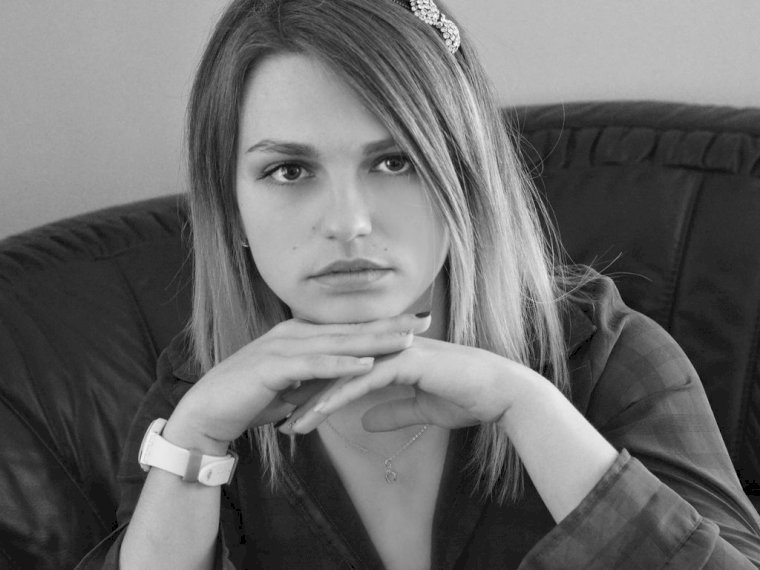 Ezia's profile - Image n°1