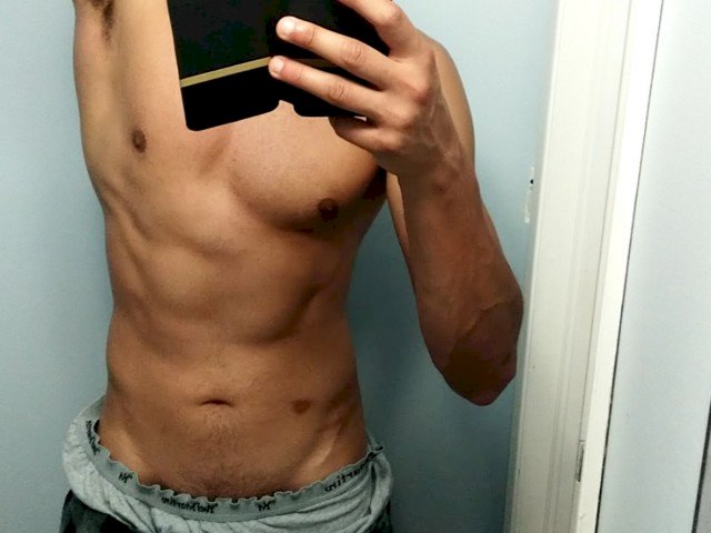FacelessToy's profile - Image n°0