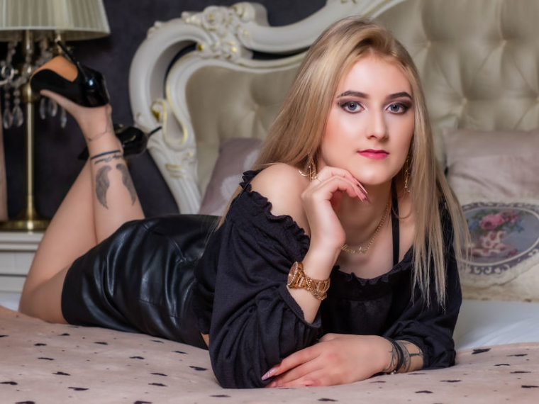 FayeScott's profile - Image n°0
