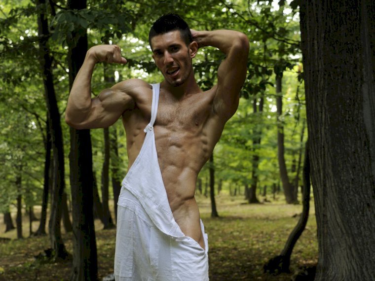 FeelingBigDick's profile - Image n°1