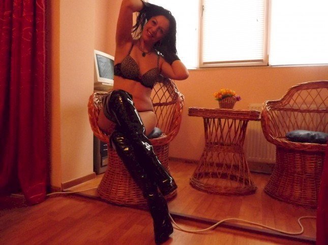 FetishQueen's profiel - Afbeelding n°9