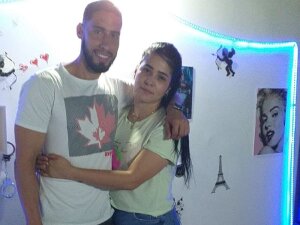 FrancoMariana's Sexcam