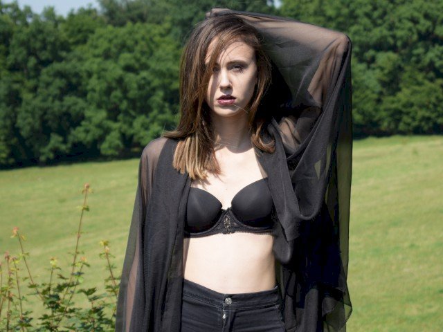 FreyaBlack's profile - Image n°3