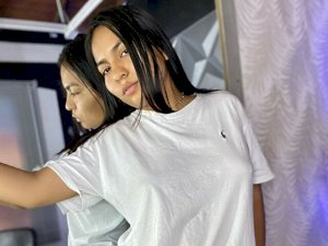Sexcam Porn von GenyMartinez