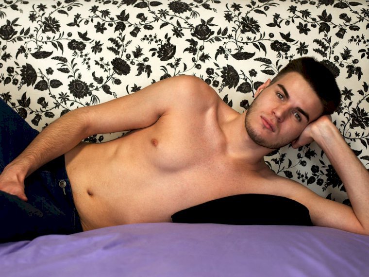 Profil de GeorgeApollo - Photo n°1