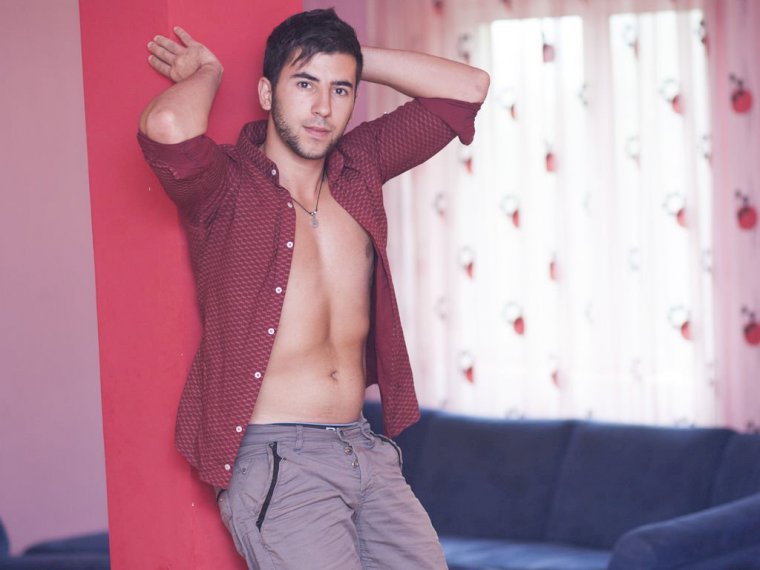 Profil de Georgeoforyou - Photo n°1
