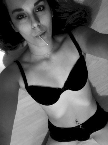 Profil de GirlySexeAddict - Photo n°3