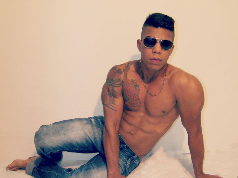 Goldenboy23cmx's profiel - Afbeelding n°0
