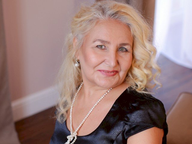 grannyneeds's profile - Image n°71