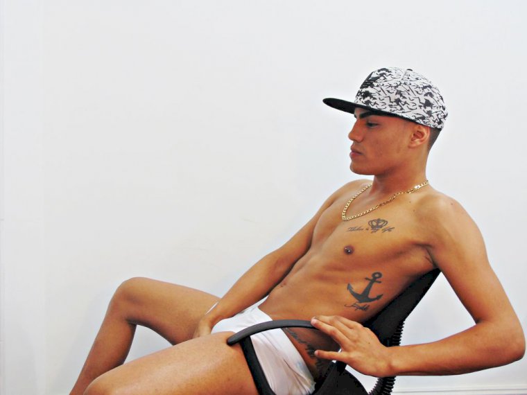 Profil de GREATAXXELL - Photo n°0