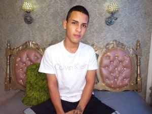 Sexcam Porn von GregoryAdib