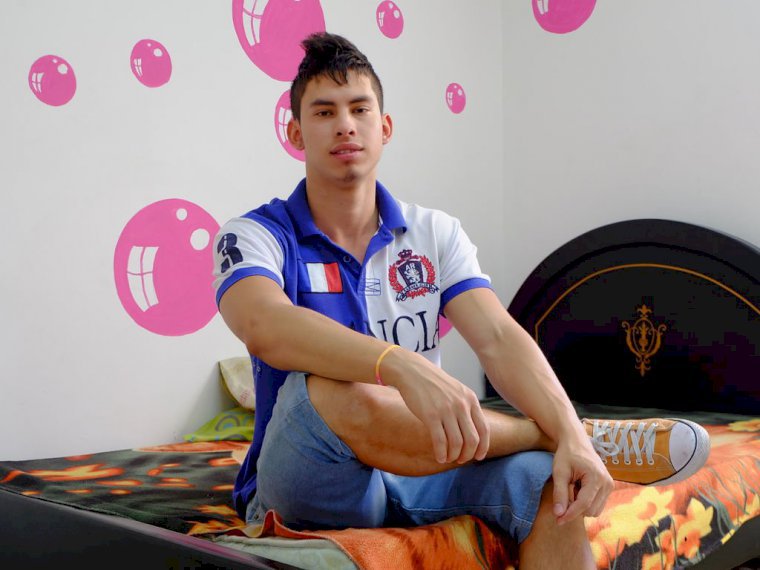 Profil de GUILLERMESEX - Photo n°0