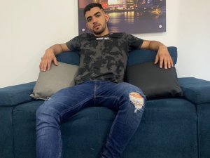 Live Sex GuillermoRoa