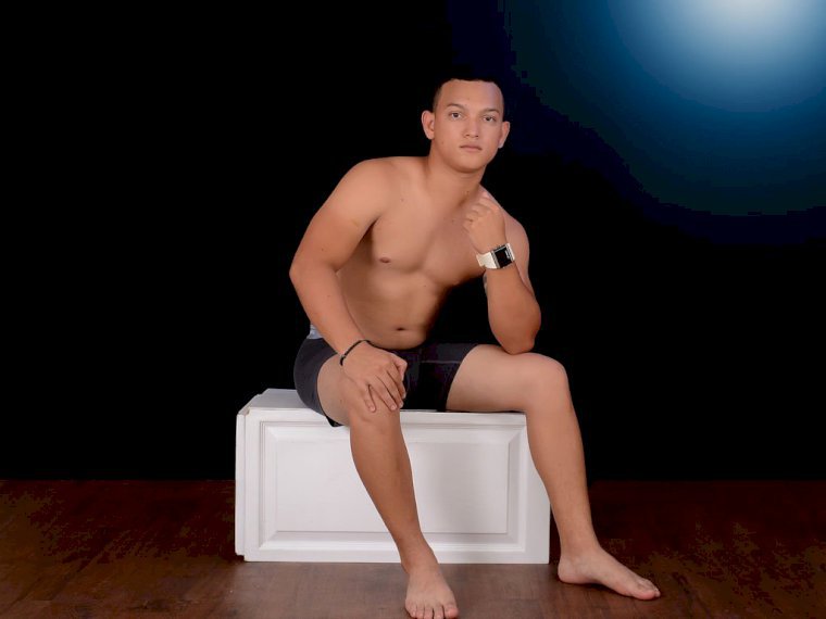 GuyVerySexhot' profilo - Immagine n°0