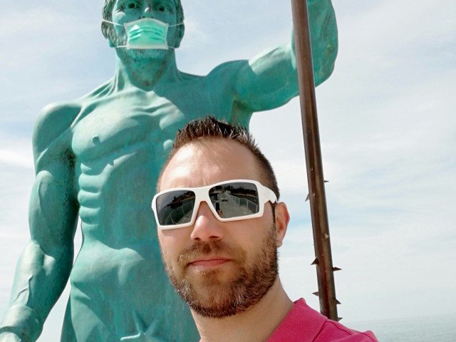 hankblue's profile - Image n°4
