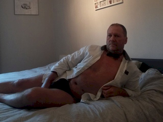 hotwacco's profile - Image n°4