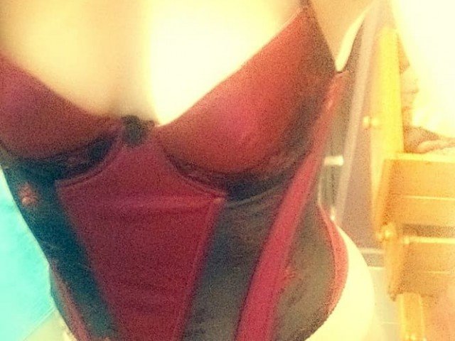 HotxAmber's profile - Image n°2