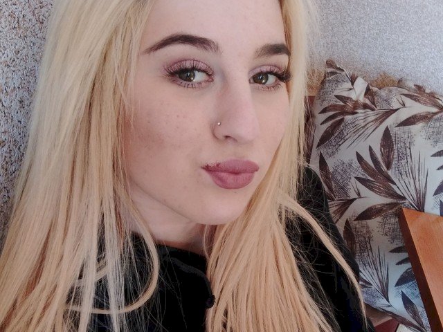 HotEVA777's profile - Image n°0