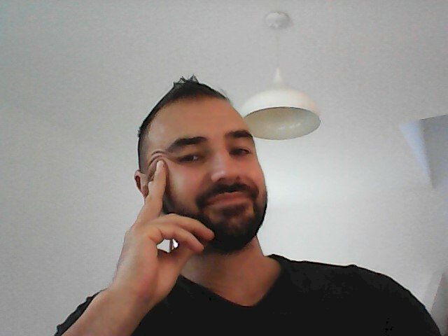 Hunnky's profile - Image n°0