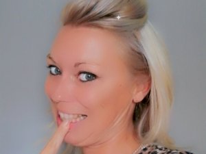 HeteFleurXxX's Sexcam