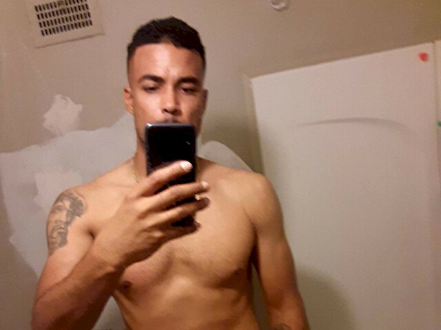 hottb0i's profile - Image n°2